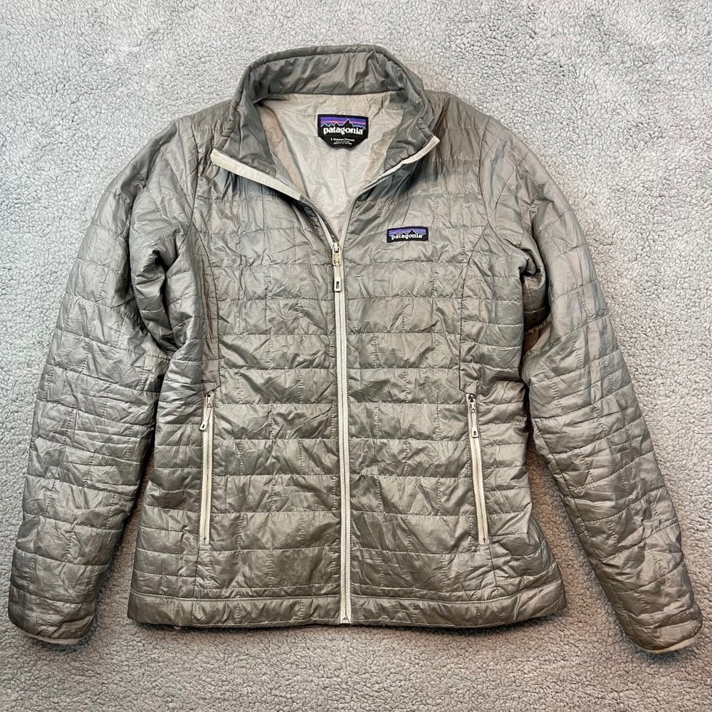 Patagonia Women's Silver Quilted Puffer Jacket